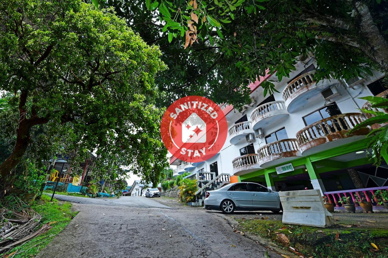 Oyo 90565 Teresek View Motel Kuala Tahan Zewnętrze zdjęcie
