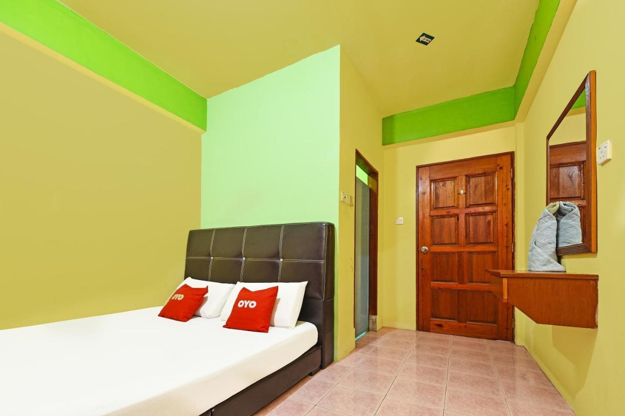 Oyo 90565 Teresek View Motel Kuala Tahan Zewnętrze zdjęcie